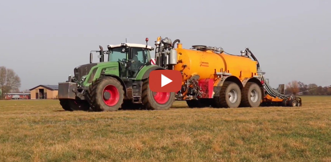 Erste Gülle 2021 Fendt 939 beim Gülle fahren mit Veenhuis Fass