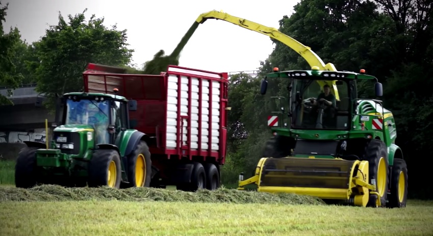 Gras&Grünroggen häckseln mit John Deere 8200i[HD] LandtechnikMünsterland