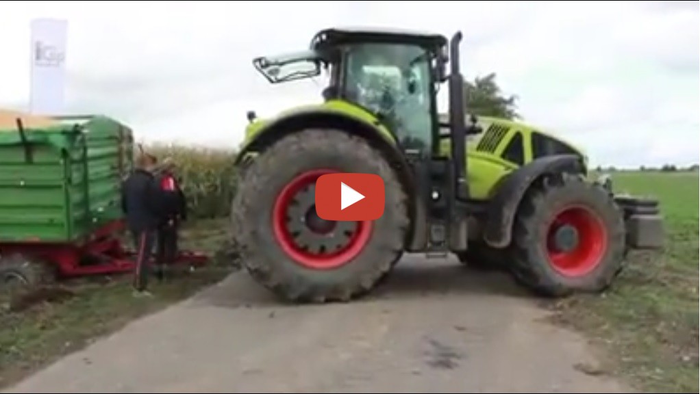 Claas vs John Deere